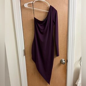 Forever 21 One  Shoulder Plum Dress With Asymmetrical Hem Sz S